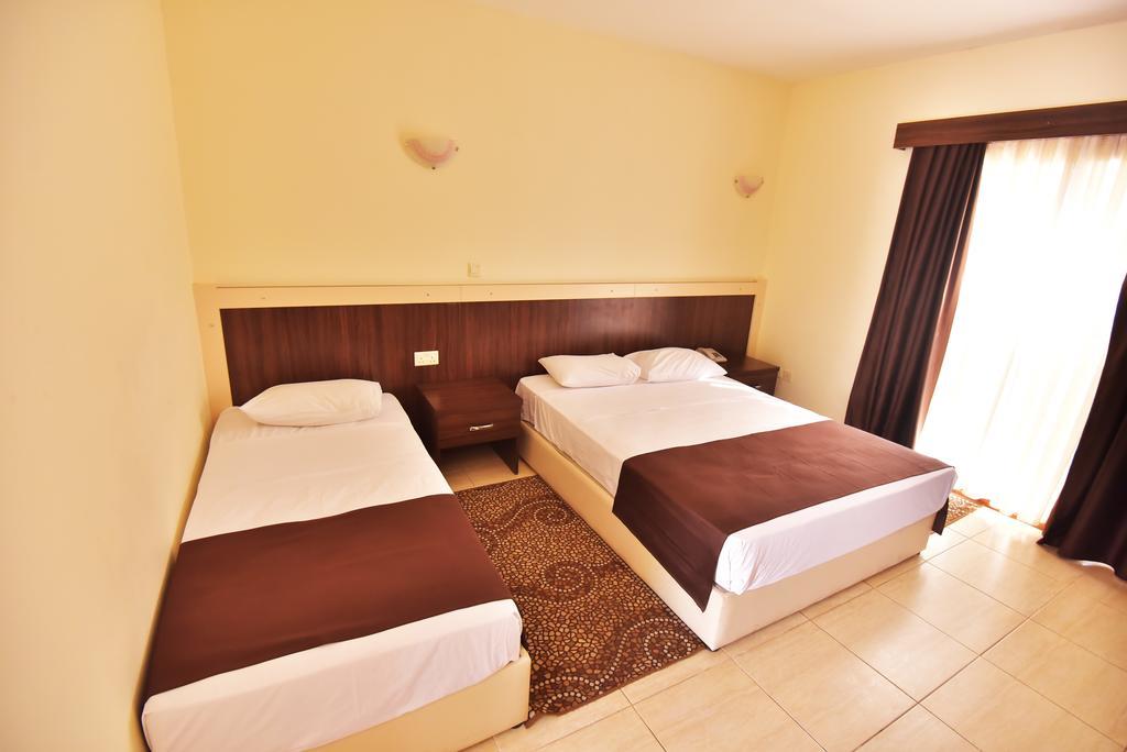 Club Simena Hotel Vasilia Luaran gambar