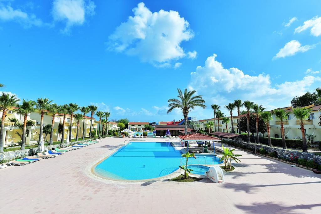 Club Simena Hotel Vasilia Luaran gambar