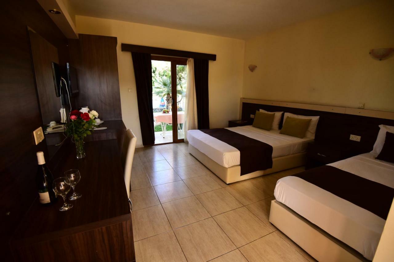 Club Simena Hotel Vasilia Luaran gambar